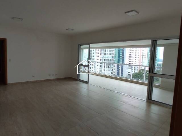 Apartamento para Venda em São José dos Campos - 2