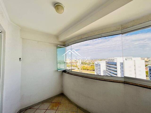 Apartamento para Venda em São José dos Campos - 2