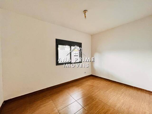 Casa para Venda em São José dos Campos - 5
