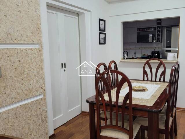 Apartamento para Venda em São José dos Campos - 2