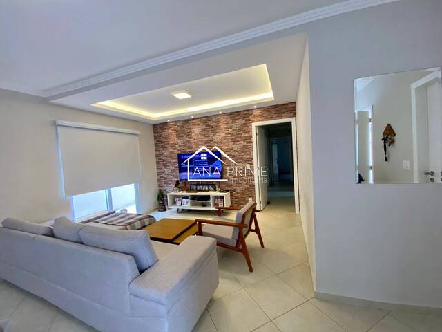 Casa para Venda em São José dos Campos - 3