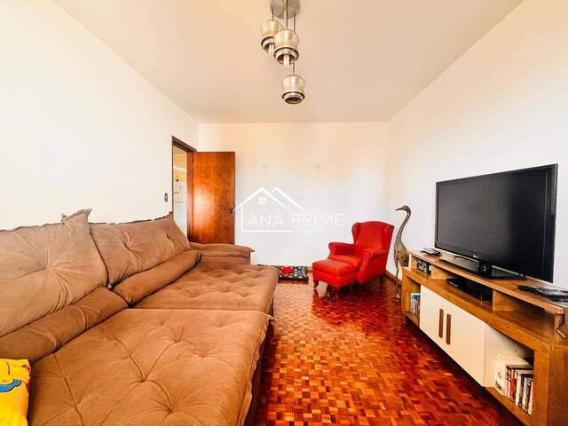 Casa para Venda em São José dos Campos - 4
