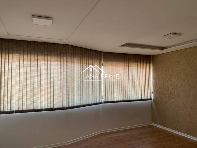 Apartamento para Venda em São José dos Campos - 3