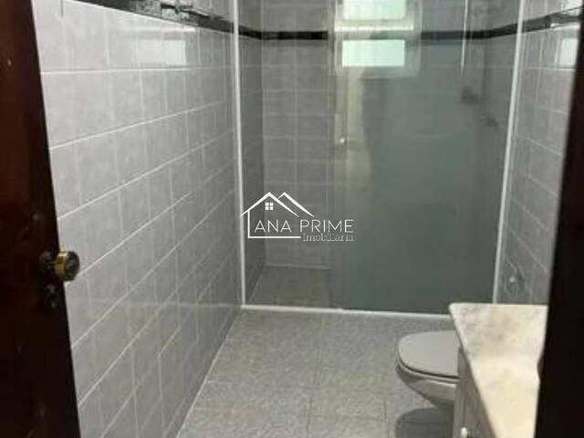 Casa para Venda em São José dos Campos - 5