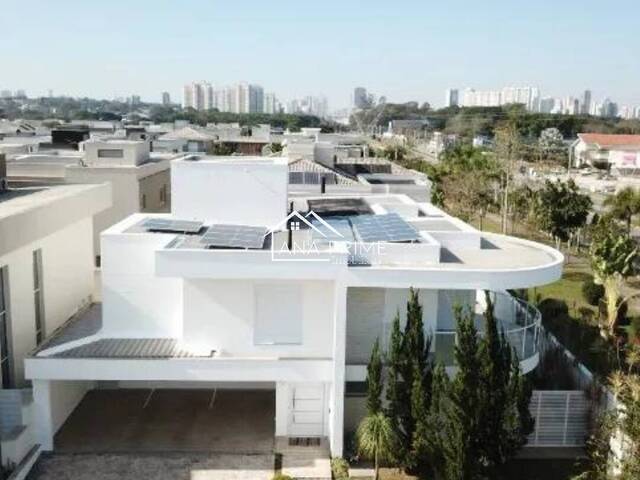 Casa para Venda em São José dos Campos - 2