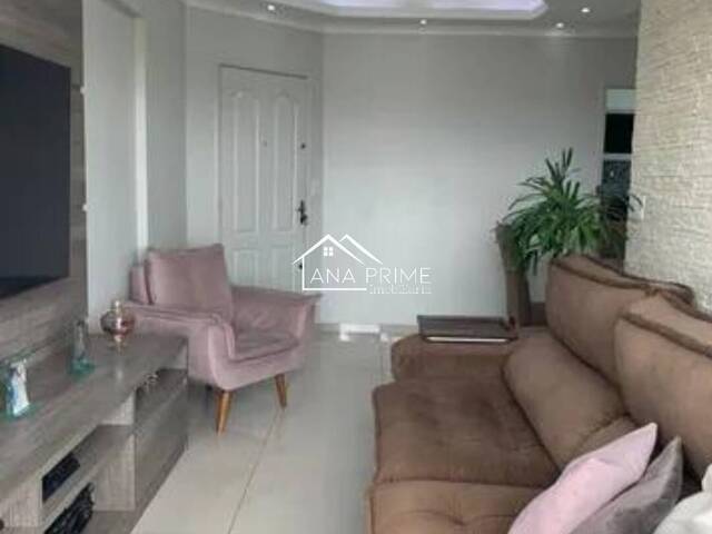 Apartamento para Venda em São José dos Campos - 3