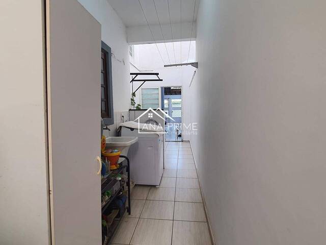 Casa para Venda em São José dos Campos - 5