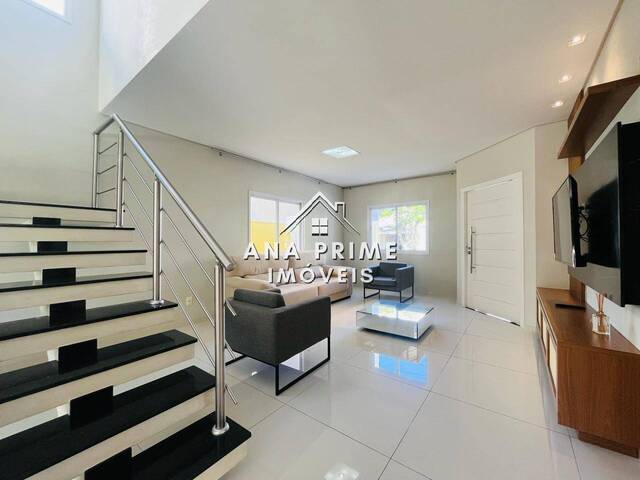 Casa para Venda em São José dos Campos - 4