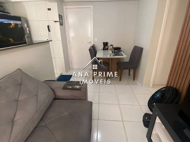 Apartamento para Venda em São José dos Campos - 2