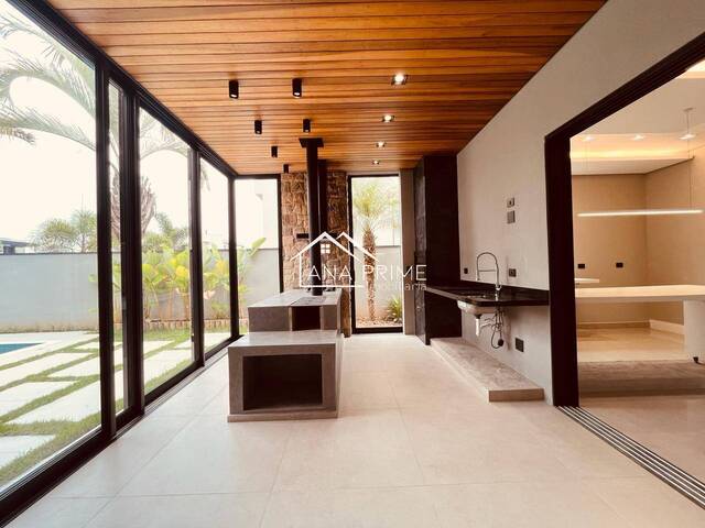 Casa para Venda em São José dos Campos - 5
