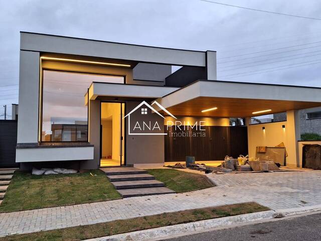 Casa para Venda em São José dos Campos - 2