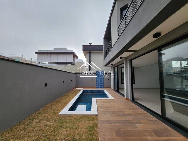 #551 - Casa para Venda em São José dos Campos - SP