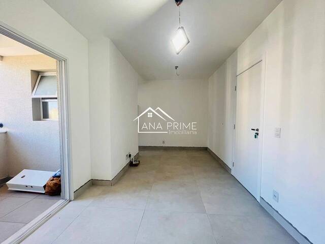 Apartamento para Venda em São José dos Campos - 2