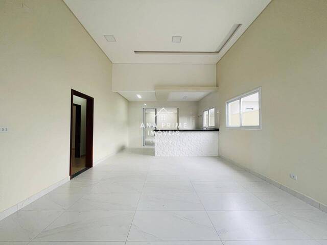 #600 - Casa para Venda em São José dos Campos - SP - 1