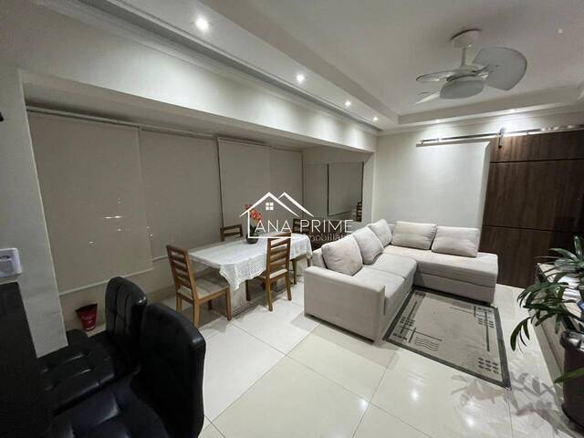 Apartamento para Venda em São José dos Campos - 2