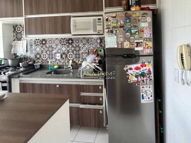 Apartamento para Venda em São José dos Campos - 2