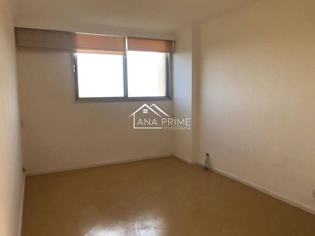 Apartamento para Venda em São José dos Campos - 2