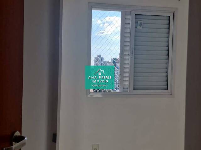 Apartamento para Venda em São José dos Campos - 3