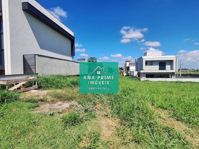 Área para Venda em São José dos Campos - 3