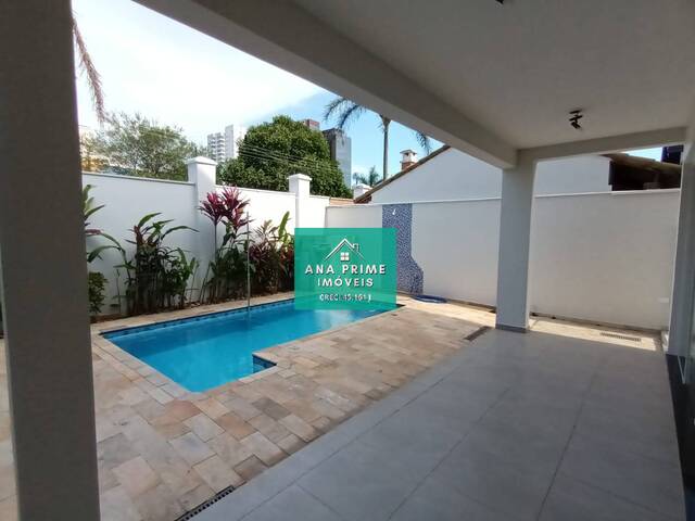 Casa para Venda em São José dos Campos - 2