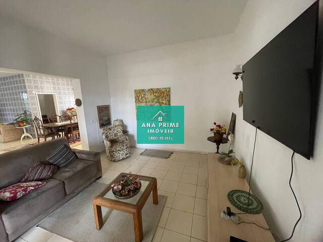 Casa para Venda em São José dos Campos - 4