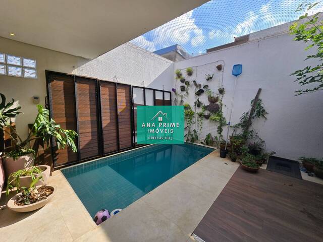 Casa para Venda em São José dos Campos - 2