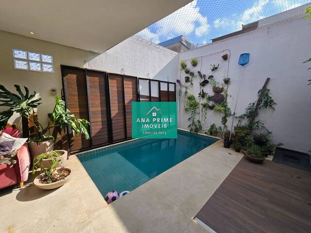 Casa para Venda em São José dos Campos - 3
