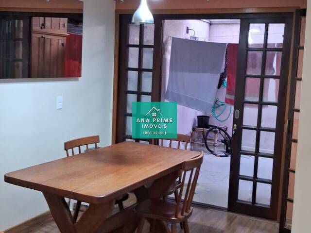 #905 - Casa para Venda em São José dos Campos - SP