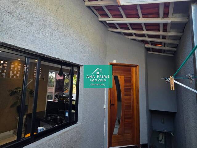 #919 - Casa para Venda em São José dos Campos - SP - 2
