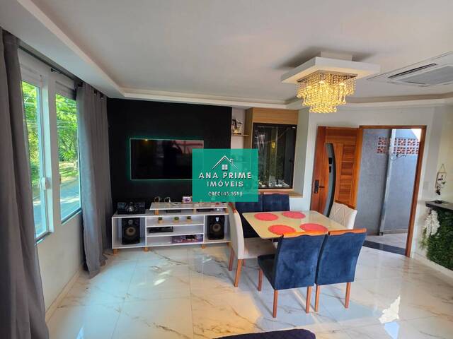 Casa para Venda em São José dos Campos - 4