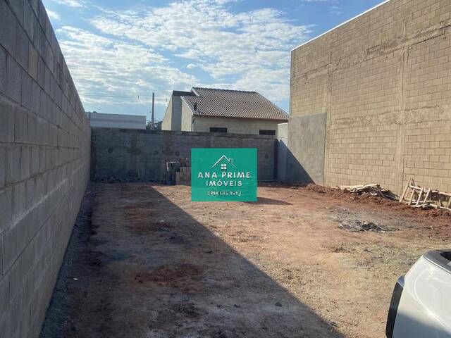 #944 - Terreno para Venda em São José dos Campos - SP - 1