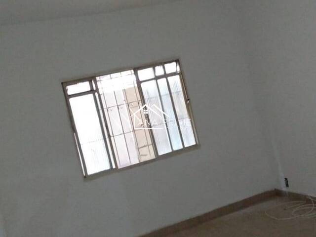 Casa para Venda em São José dos Campos - 4