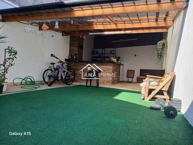 Casa para Venda em São José dos Campos - 4