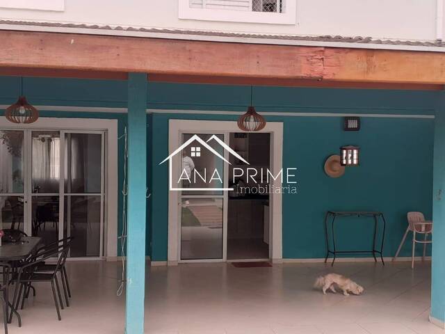 Venda em Loteamento Villa Branca - Jacareí