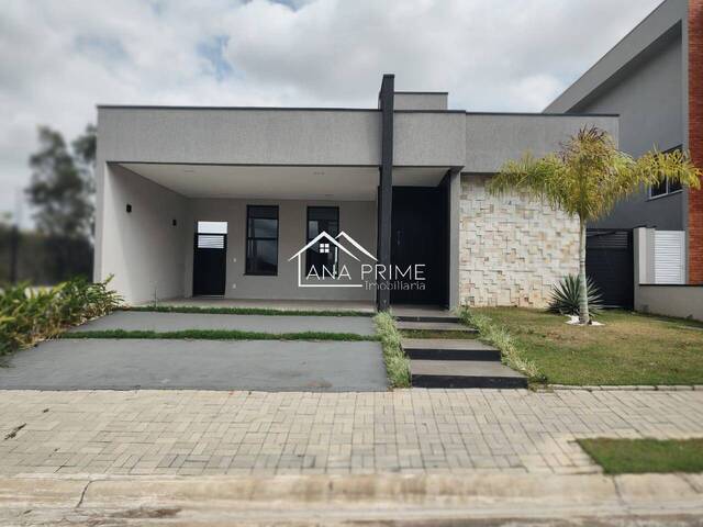 Venda em Parque Residencial Maria Elmira - Caçapava