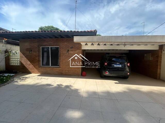 #1004 - Casa para Venda em São José dos Campos - SP - 2