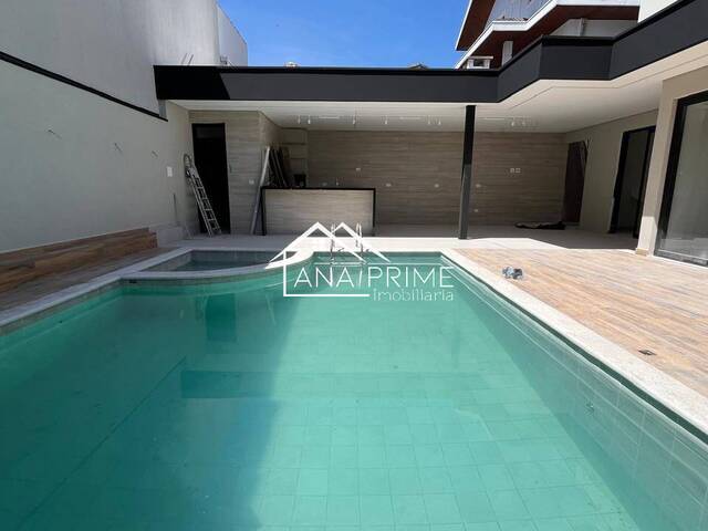 #939 - Sobrado para Venda em São José dos Campos - SP - 3