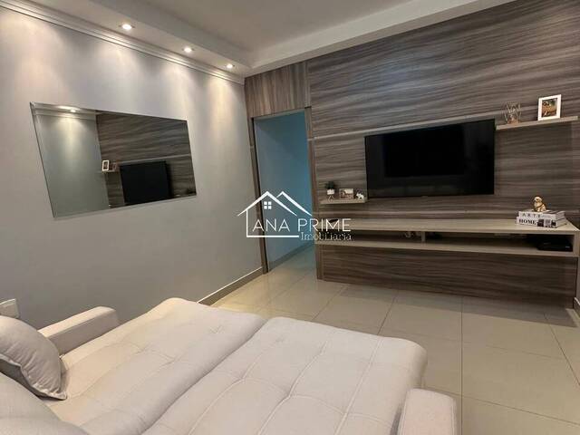 Casa para Venda em São José dos Campos - 4
