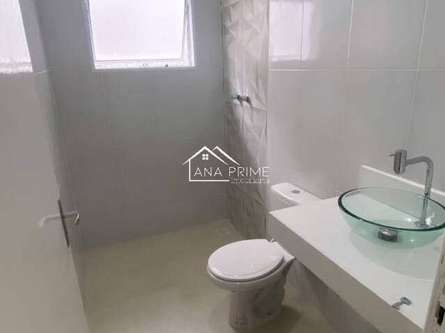 Casa para Venda em São José dos Campos - 5