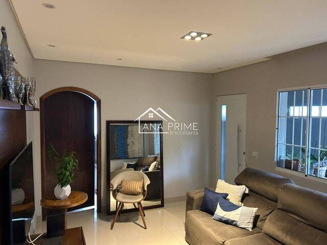 Casa para Venda em São José dos Campos - 5