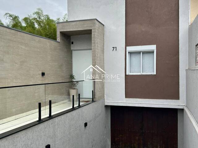 #1028 - Casa para Venda em São José dos Campos - SP - 2