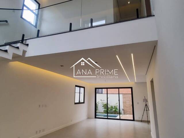 #1030 - Casa para Venda em São José dos Campos - SP - 3