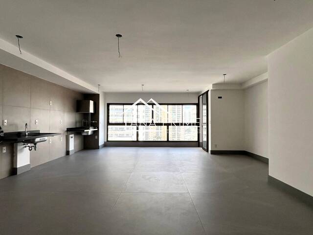 #1041 - Apartamento para Venda em São José dos Campos - SP - 2