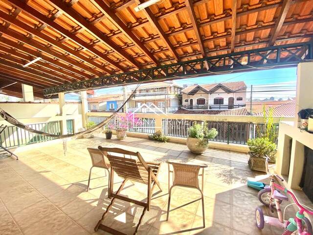 #1049 - Sobrado para Venda em São José dos Campos - SP - 2