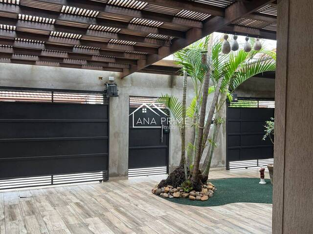 Casa para Venda em São José dos Campos - 4
