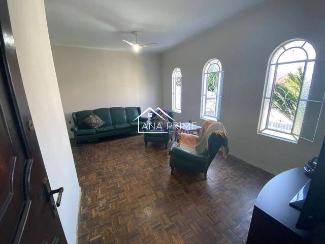 Casa para Venda em São José dos Campos - 5