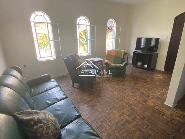 Casa para Venda em São José dos Campos - 4