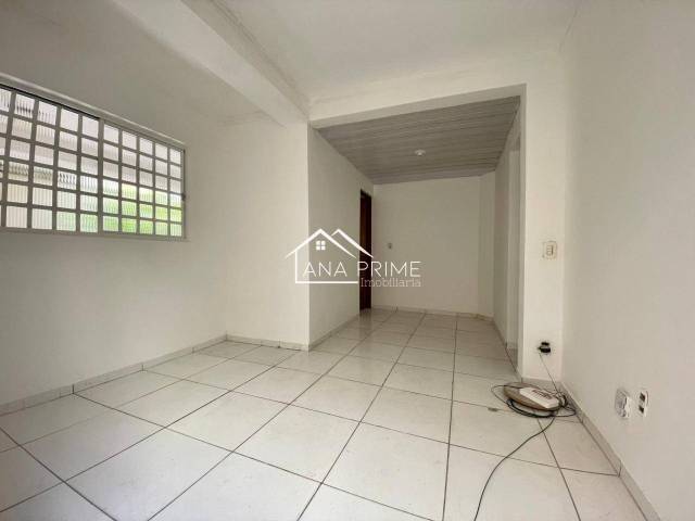 Casa para Venda em São José dos Campos - 4