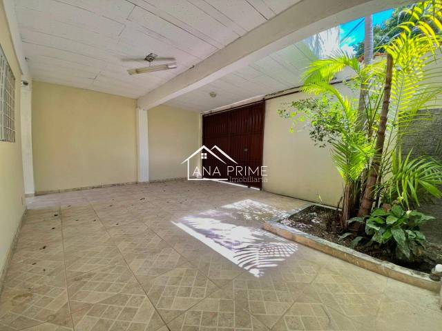Casa para Venda em São José dos Campos - 5
