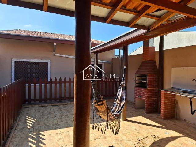 Casa para Venda em São José dos Campos - 4